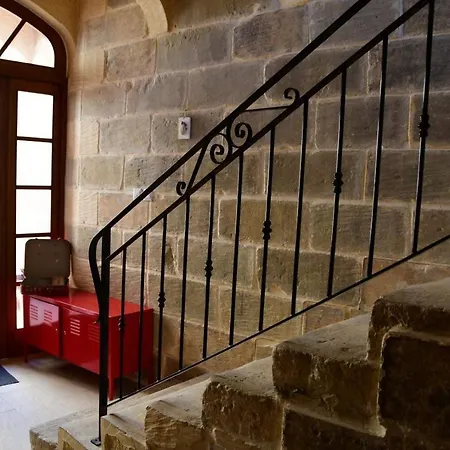 Гостевой дом Gozo Надур